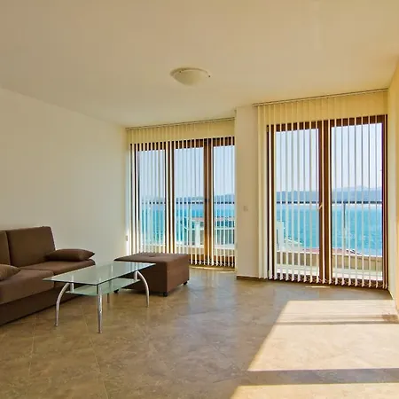 Panorama Bay *